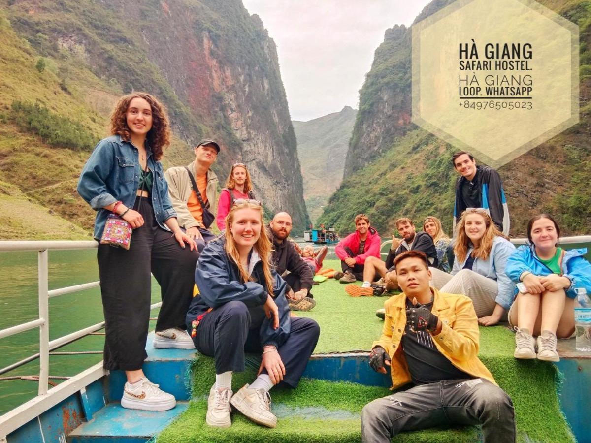 Ha Giang Safari Hostel & Motorbikes ภายนอก รูปภาพ
