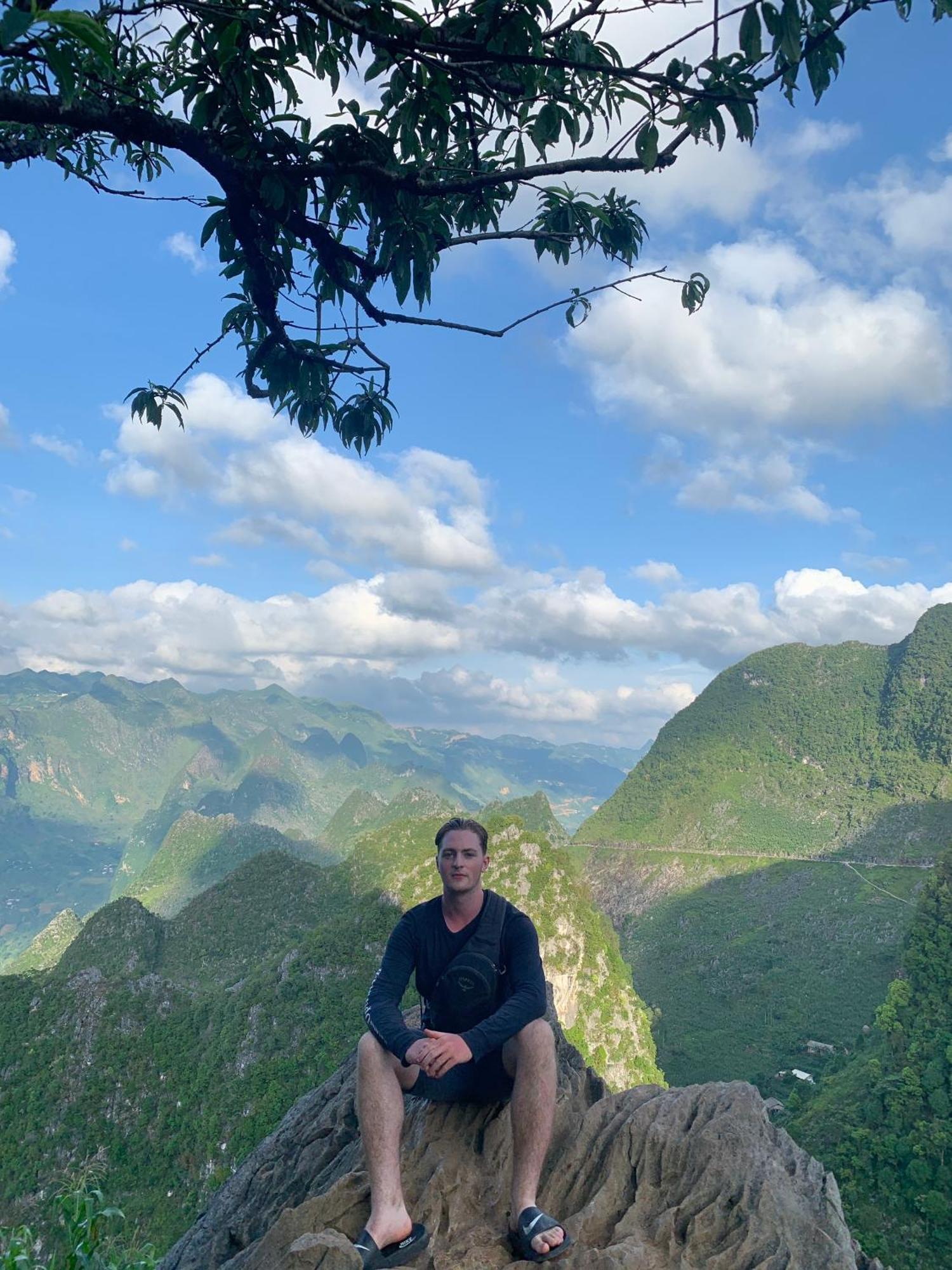 Ha Giang Safari Hostel & Motorbikes ภายนอก รูปภาพ